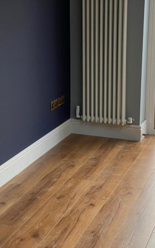 Torus skirting board