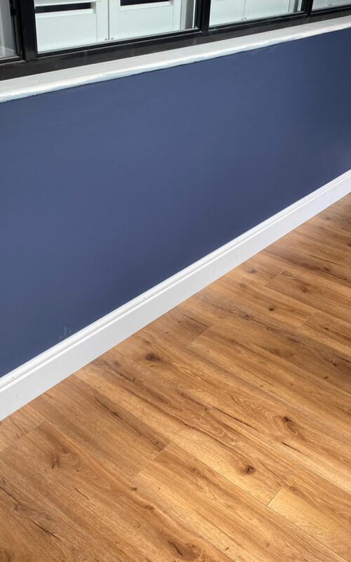 Torus skirting board